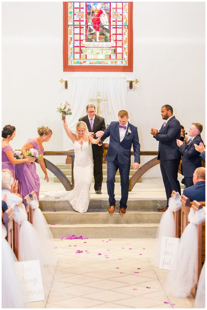 wedding at st. Luke's chapel in Charleston SC