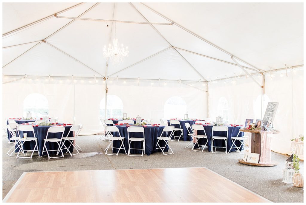 Wedding tables in Morganton, NC at Double C’s Acres by Charlotte wedding photographer, Jacqueline Jones