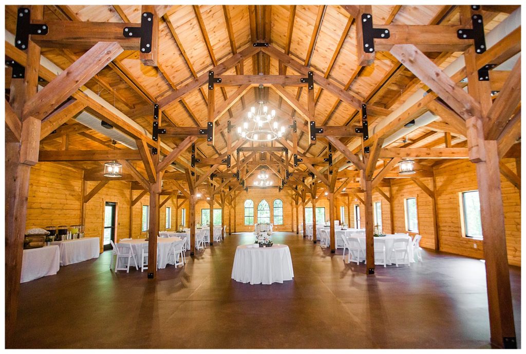 wedding at the rafters at st marks episcopal church in Huntersville nc