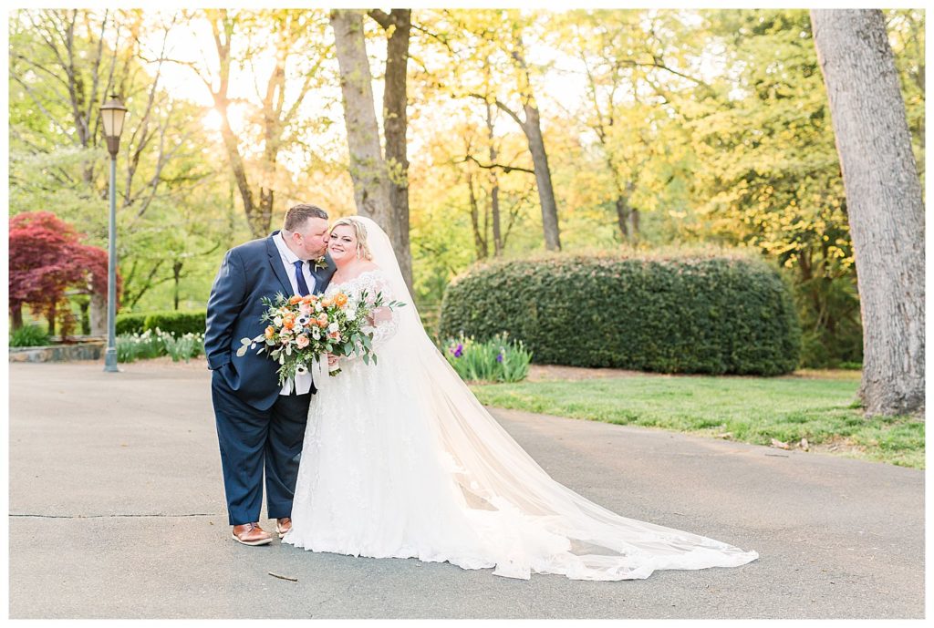 wedding at the rafters at st marks episcopal church in Huntersville nc