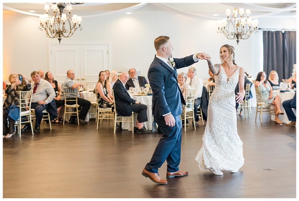 A Northstone country club wedding in Huntersville nc by Charlotte wedding photographer Jacqueline Jones photography